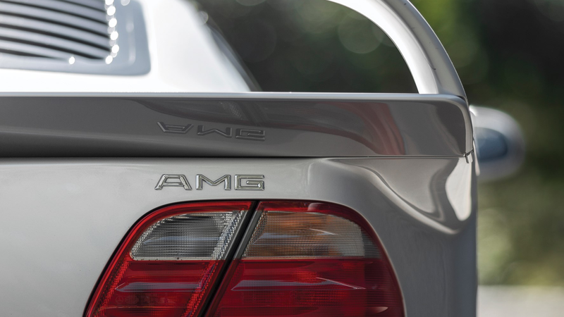 Illustration for article titled Empty Out Your Piggy Banks Kids Because There's a Mercedes-Benz AMG CLK GTR Headed to Auction
